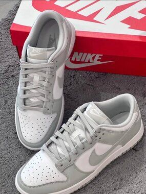 Nike SB Dunk Low Grey/White Sneakers